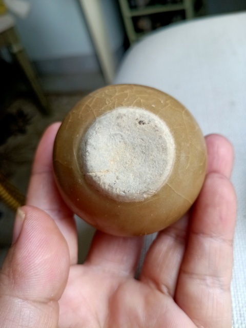 古玩陶瓷龍泉,頂級鱔魚黃釉水盂拍賣,當前價格1500元