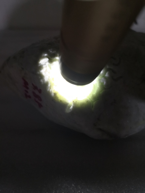 古玩玉器翡翠原石拍賣,當(dāng)前價(jià)格680元