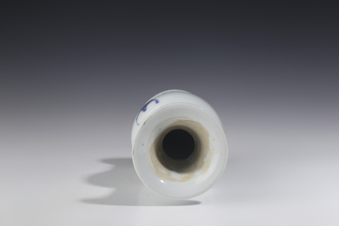 古玩陶瓷清早·青花洞石花卉紋觀音瓶拍賣,當前價格5500元