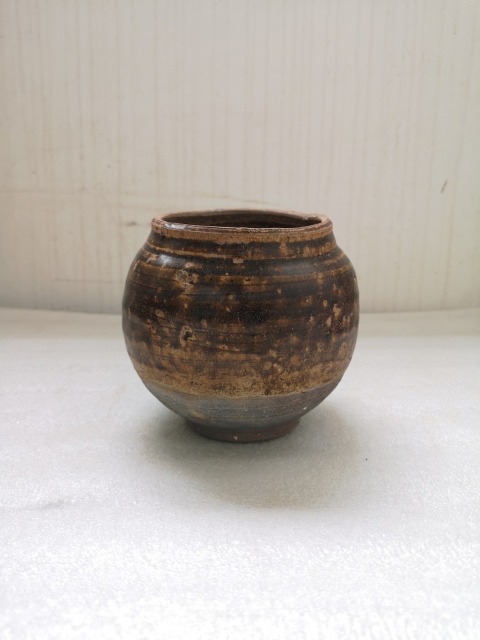 古玩陶瓷福建窯口醬釉罐拍賣,當前價格450元