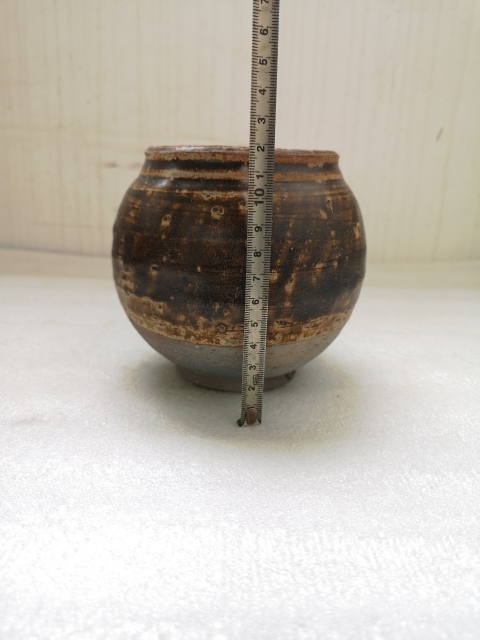 古玩陶瓷福建窯口醬釉罐拍賣,當前價格450元
