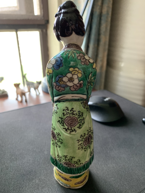 古玩陶瓷魏洪泰款素三彩仕女塑像拍賣，當前價格3600元