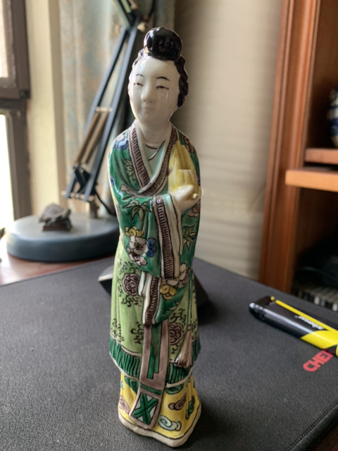 古玩陶瓷魏洪泰款素三彩仕女塑像拍賣，當前價格3600元