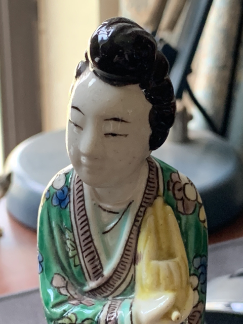 古玩陶瓷魏洪泰款素三彩仕女塑像拍賣，當前價格3600元