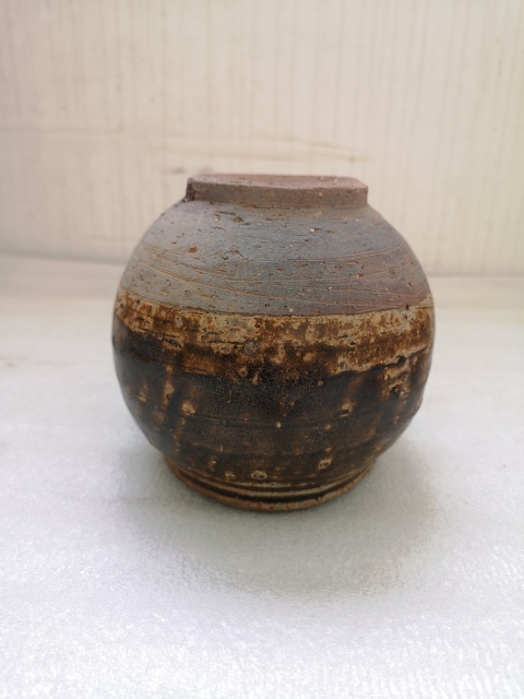 古玩陶瓷福建窯口醬釉罐拍賣,當前價格450元