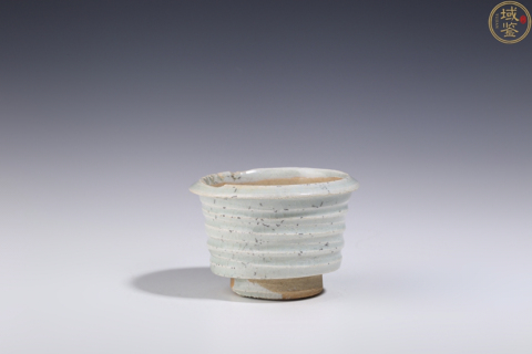 古玩陶瓷（優(yōu)品）影青白釉弦紋琴爐拍賣，當前價格6888元