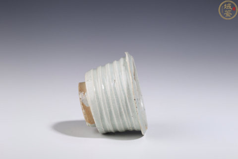 古玩陶瓷（優(yōu)品）影青白釉弦紋琴爐拍賣，當前價格6888元