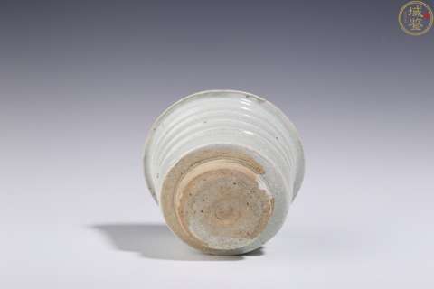 古玩陶瓷（優(yōu)品）影青白釉弦紋琴爐拍賣，當前價格6888元