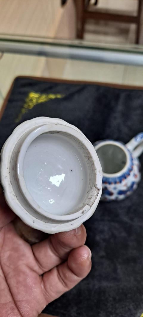 古玩陶瓷康熙青花釩紅描金壺拍賣,當前價格7500元