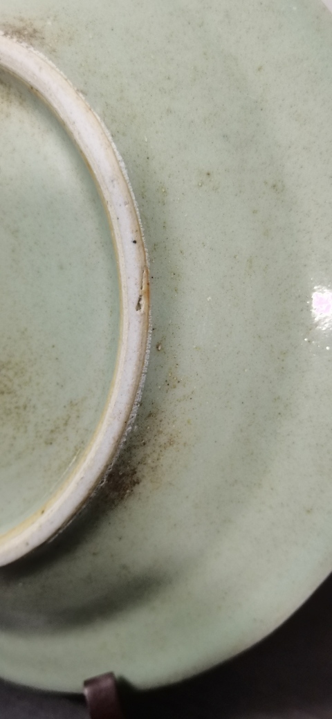 古玩陶瓷豆青地青花山水人物紋折沿盤拍賣,當(dāng)前價(jià)格2300元