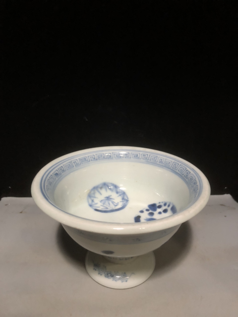 古玩陶瓷青花高足碗拍賣,當前價格850元