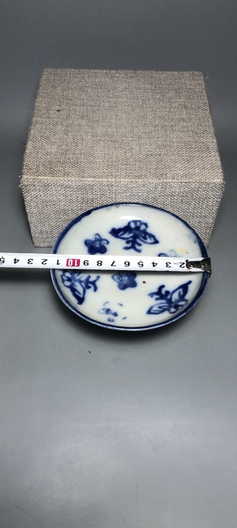古玩陶瓷【清代】蝶紋青花高足盤【傳世佳品】拍賣，當前價格599元