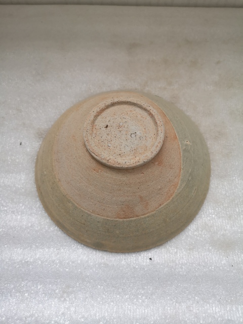 古玩陶瓷景德鎮(zhèn)窯系青白釉葵口斗笠碗拍賣,當(dāng)前價(jià)格680元