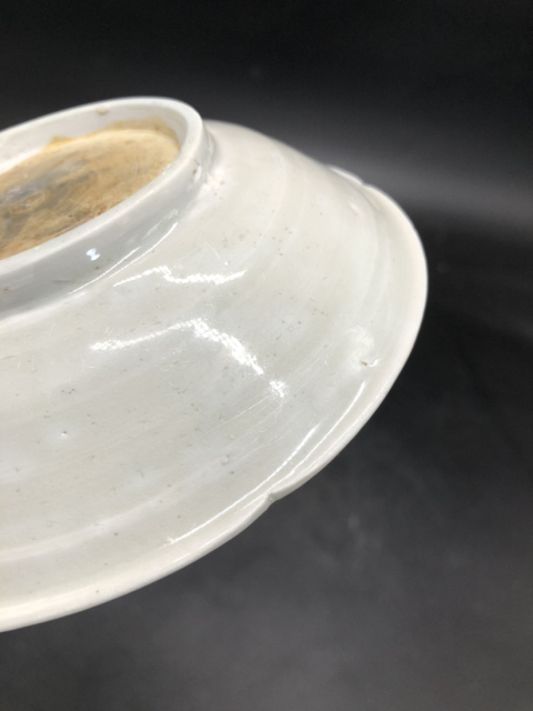 古玩陶瓷五代宣州窯白瓷葵口洗拍賣，當(dāng)前價格3980元