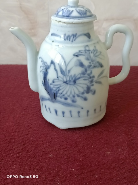 古玩陶瓷明代人物花卉紋青花執壺拍賣,當前價格1340元