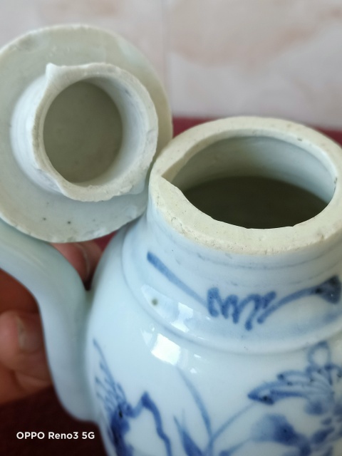 古玩陶瓷明代人物花卉紋青花執壺拍賣,當前價格1340元