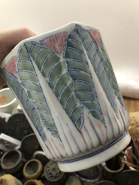 古玩陶瓷花卉紋蓋罐拍賣,當前價格299元