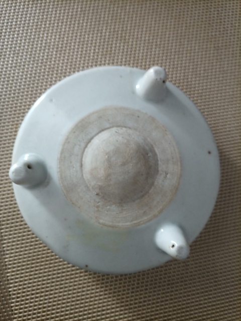 古玩陶瓷清中期.青花三足洗拍賣，當前價格880元