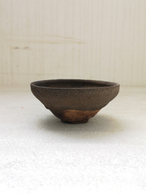 古玩陶瓷褐釉盞拍賣,當前價格850元