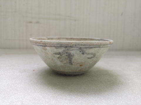 古玩陶瓷摩羯龍紋青花碗拍賣，當前價格450元