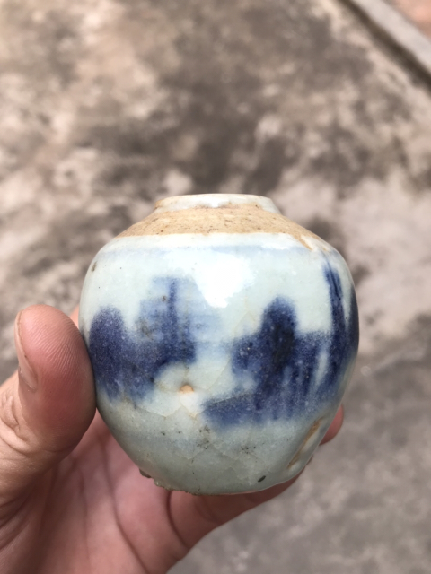 古玩陶瓷清中期山水紋青花罐文房水呈拍賣,當前價格799元