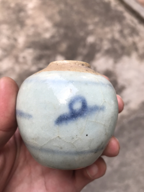 古玩陶瓷清中期山水紋青花罐文房水呈拍賣,當前價格799元