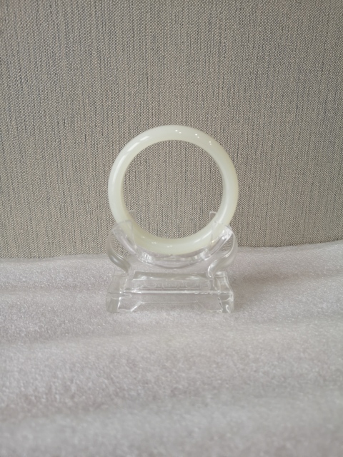 古玩玉器和田玉扁鐲子拍賣,當前價格850元