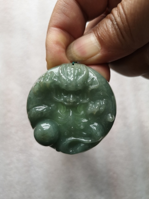 古玩玉器翡翠龍牌拍賣，當前價格550元