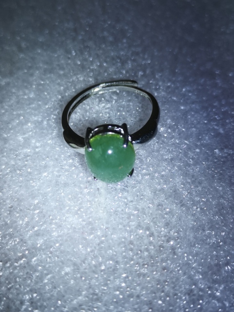 古玩玉器翡翠戒指面拍賣,當前價格150元