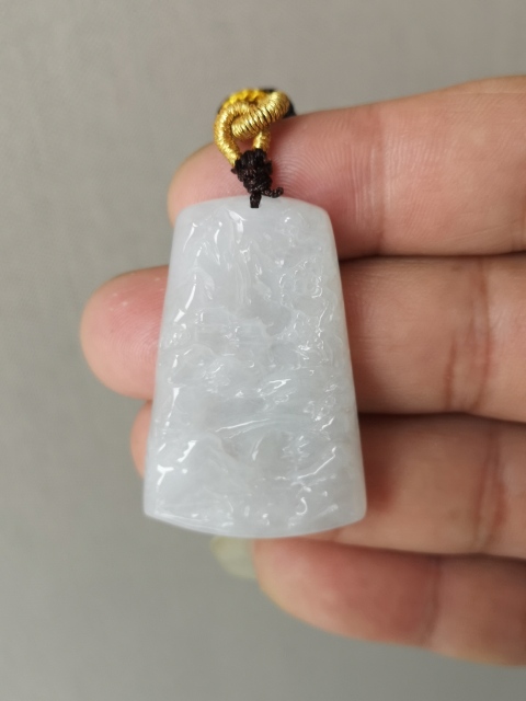 古玩玉器山水牌子拍賣，當前價格680元