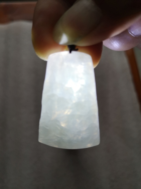 古玩玉器山水牌子拍賣，當前價格680元