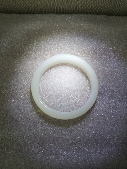 古玩玉器和田玉扁鐲子拍賣,當前價格850元