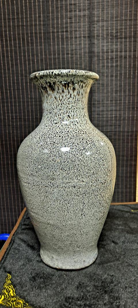 古玩陶瓷花釉瓶拍賣，當前價格1500元