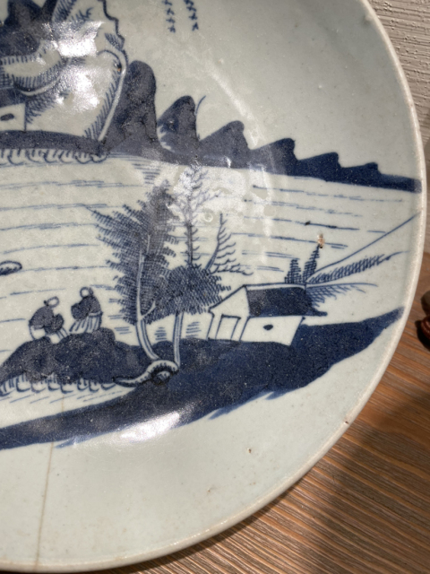 古玩陶瓷清乾隆精品青花人物山水盤(pán)拍賣,當(dāng)前價(jià)格1500元