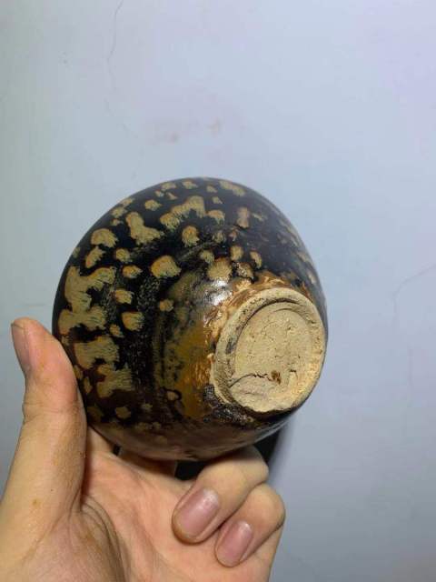 古玩陶瓷吉州窯貼花盞拍賣,當前價格1元