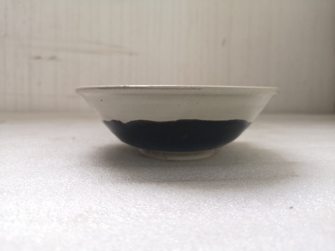 古玩陶瓷磁州窯白底黑釉碗拍賣,當前價格680元
