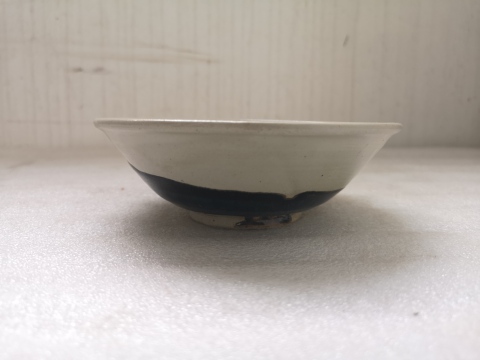 古玩陶瓷磁州窯白底黑釉碗拍賣,當前價格680元