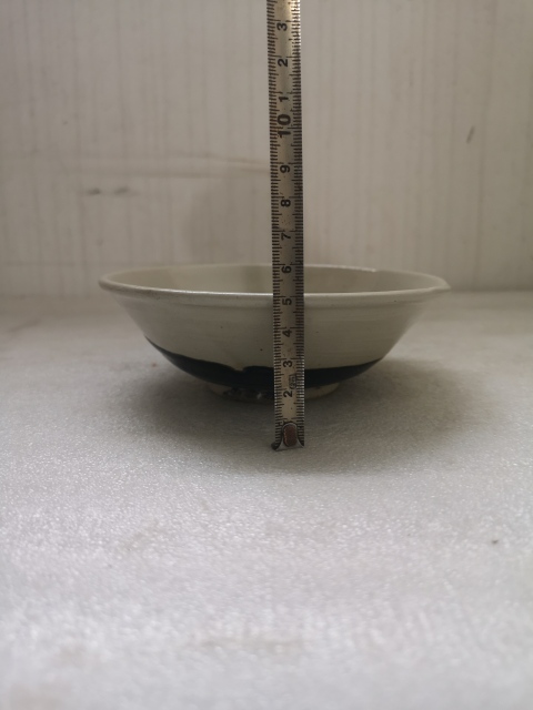 古玩陶瓷磁州窯白底黑釉碗拍賣,當前價格680元