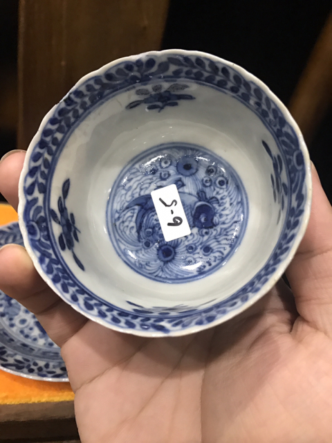 古玩陶瓷（精品款）晚清--魚藻紋青花花口杯碟套拍賣，當前價格3800元