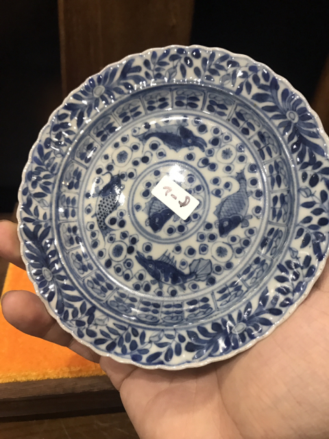 古玩陶瓷（精品款）晚清--魚藻紋青花花口杯碟套拍賣，當前價格3800元