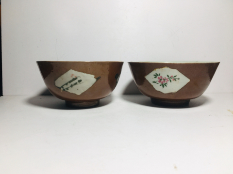 古玩陶瓷紫金釉釉開光花卉紋碗拍賣，當前價格999元