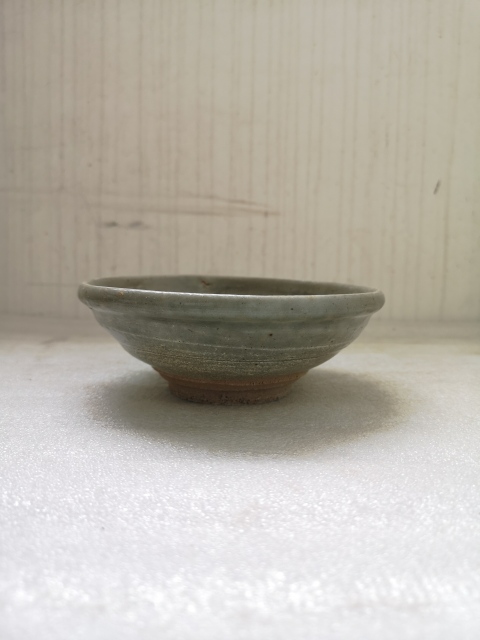 古玩陶瓷龍泉系青瓷碗拍賣,當前價格580元