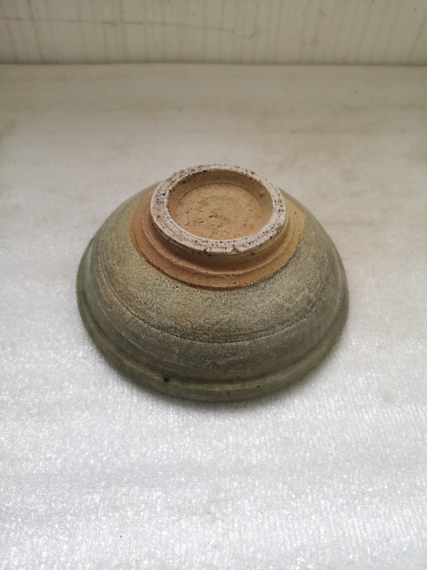 古玩陶瓷龍泉系青瓷碗拍賣,當前價格580元