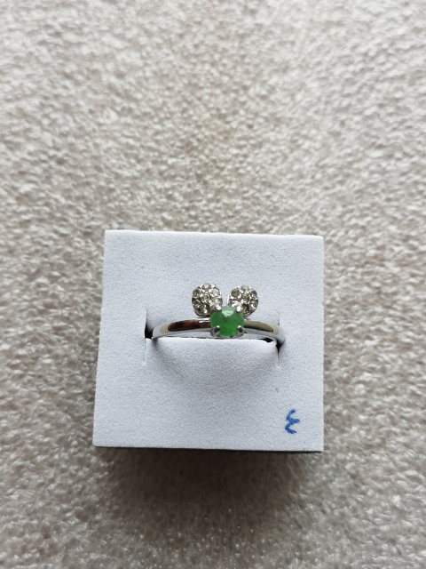 古玩玉器翡翠戒指拍賣，當前價格298元
