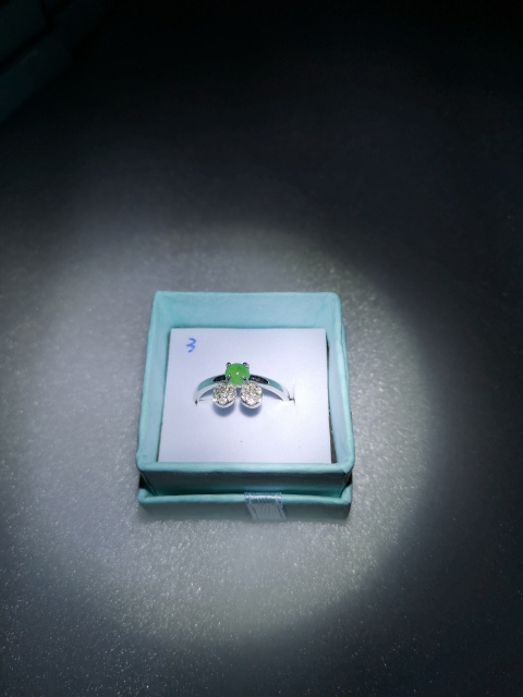 古玩玉器翡翠戒指拍賣，當前價格298元