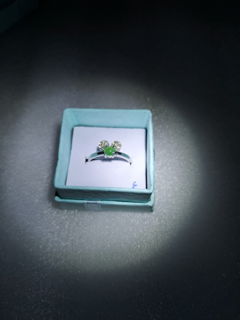 古玩玉器翡翠戒指拍賣，當前價格298元