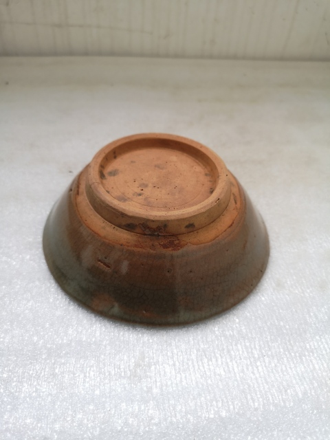 古玩陶瓷龍泉系青瓷碗拍賣,當前價格350元