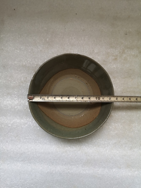 古玩陶瓷龍泉系青瓷碗拍賣，當前價格350元