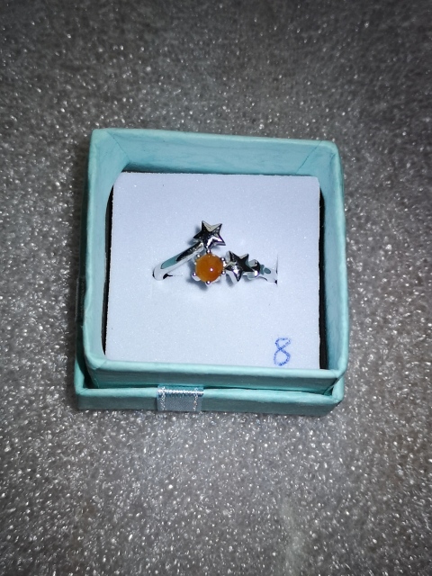 古玩玉器翡翠戒指拍賣,當前價格168元