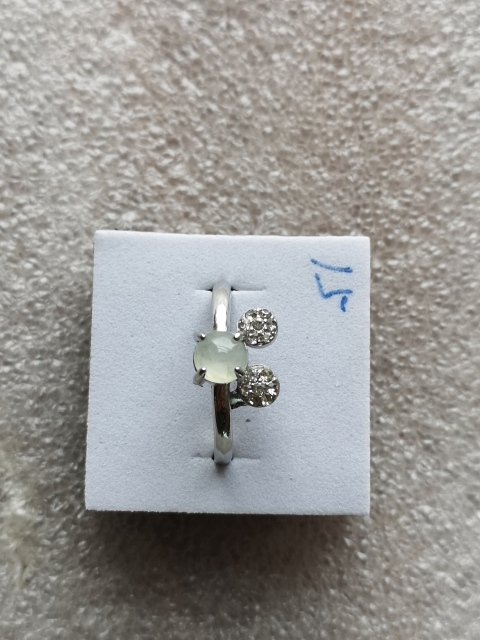 古玩玉器翡翠戒指拍賣,當(dāng)前價格150元